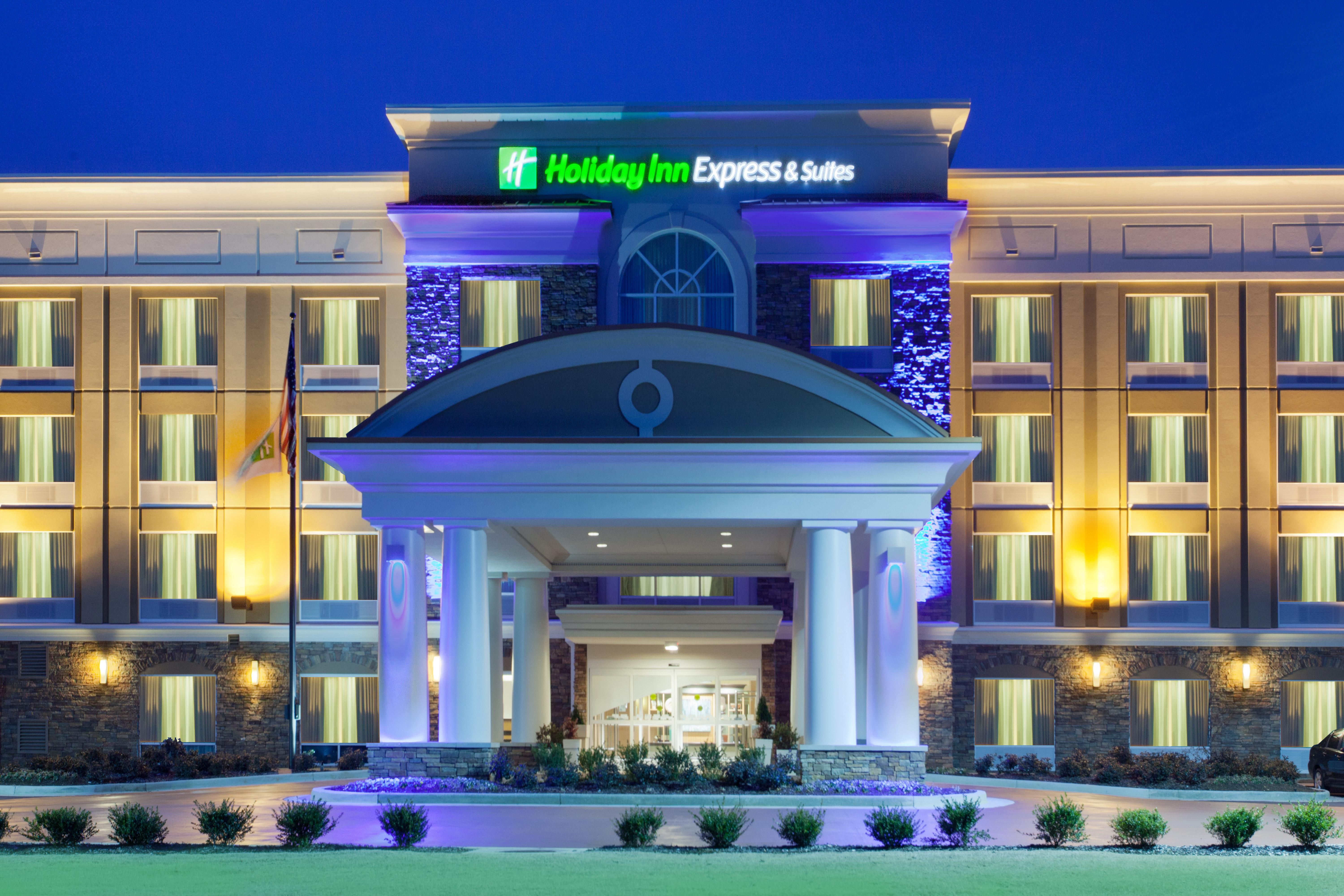Holiday Inn Express Hotel & Suites Huntsville West - Research Park By Ihg Bagian luar foto
